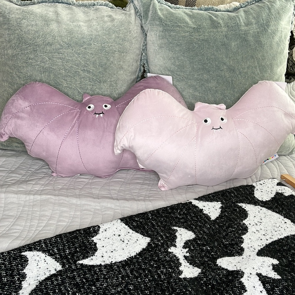Novogratz Bat Pillows